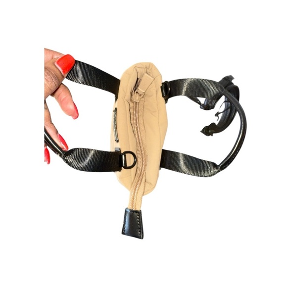 Max Studio Matte Puffer Nylon Crossbody/Tote Mini - Picture 3 of 5